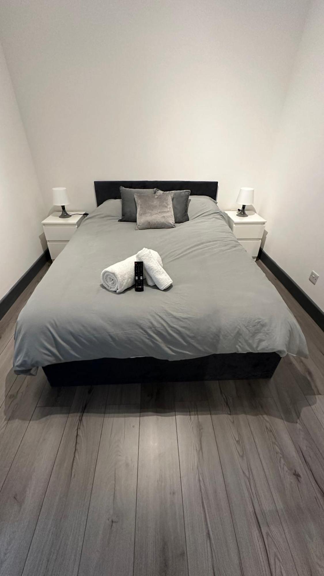 Modern 2 Bed Near Turf Moor Football Stadium, Parks, Canal And Lake Burnley Dış mekan fotoğraf